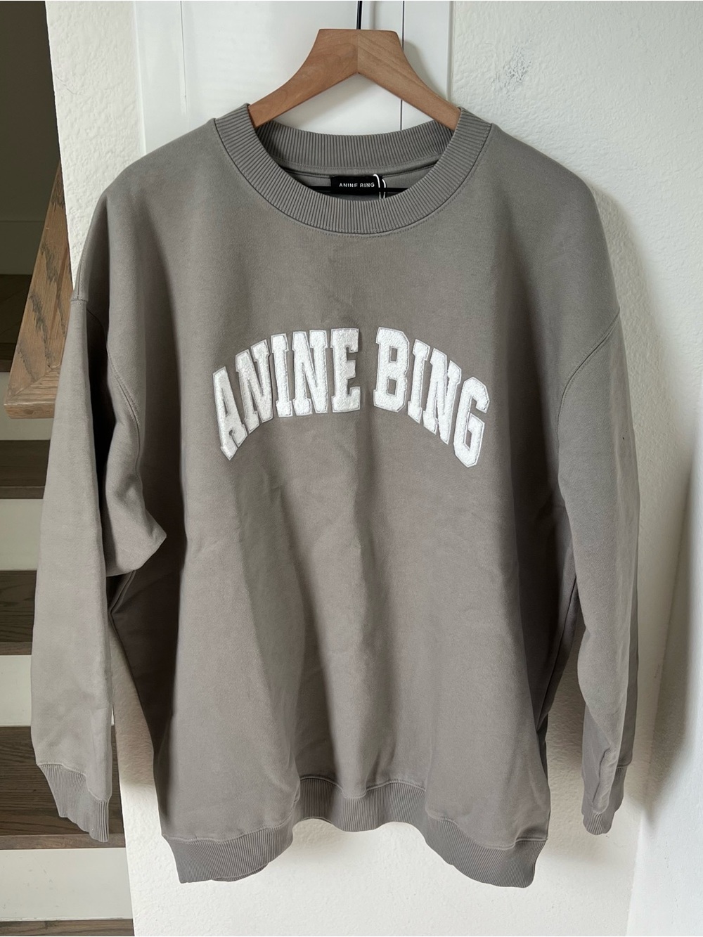 Anine Bing Tyler Logo Sweatshirt in Storm Grey NWT - Picture 2 of 8